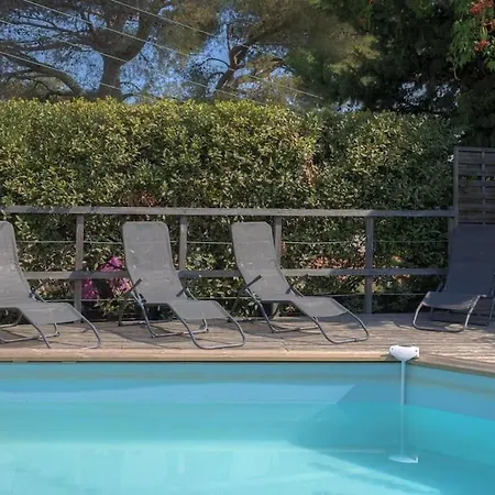 Apartman Guestready - Amazing Retreat With A Private Pool